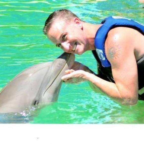 Meet your Posher, Mike - Picture 1 of 1